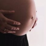 تحقیقات جدید در مورد اینکه چرا بارداری از زنان در برابر اثرات ام اس محافظت می کند